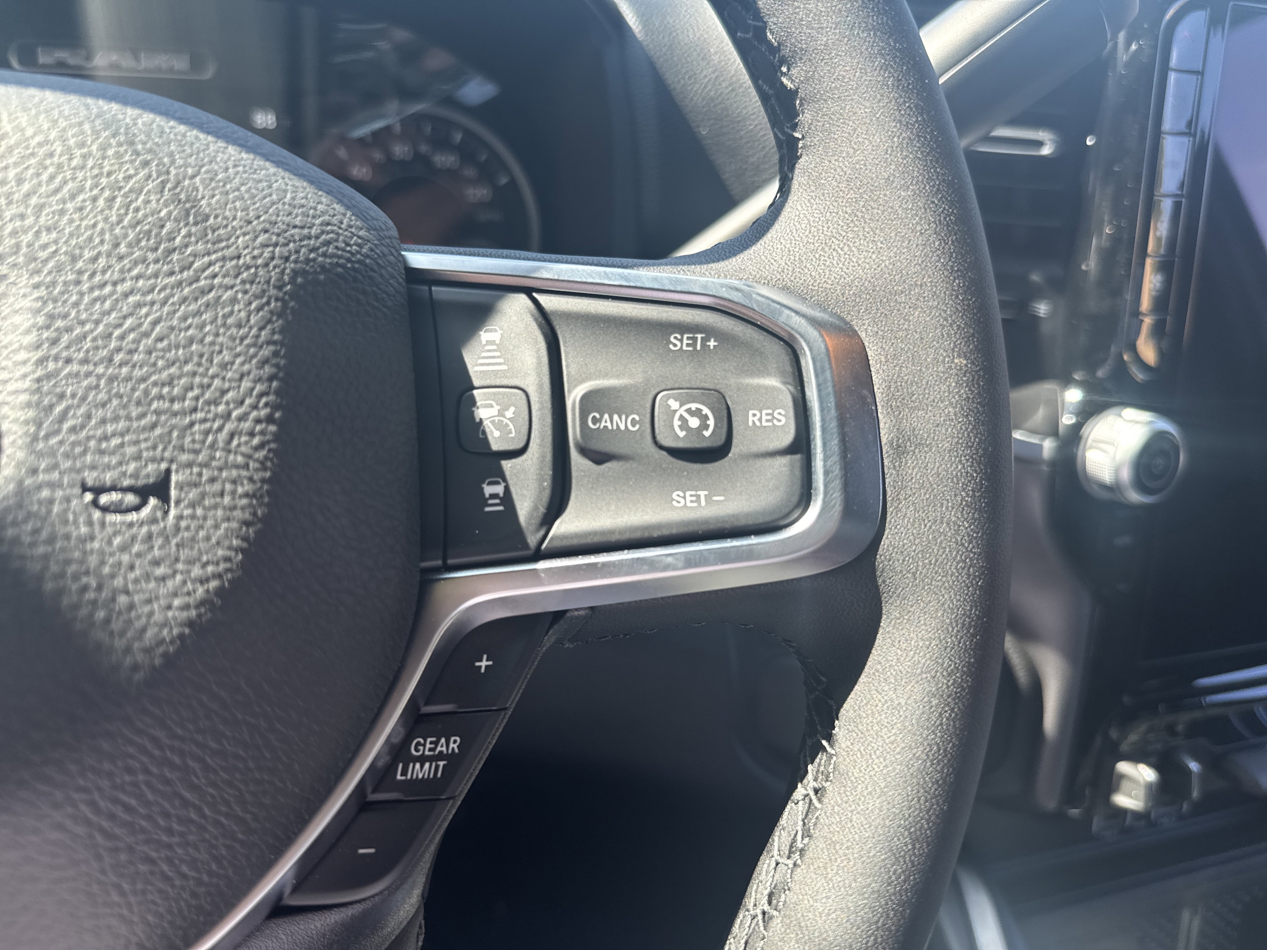 2026 RAM 2500 Big Horn - Photo 19