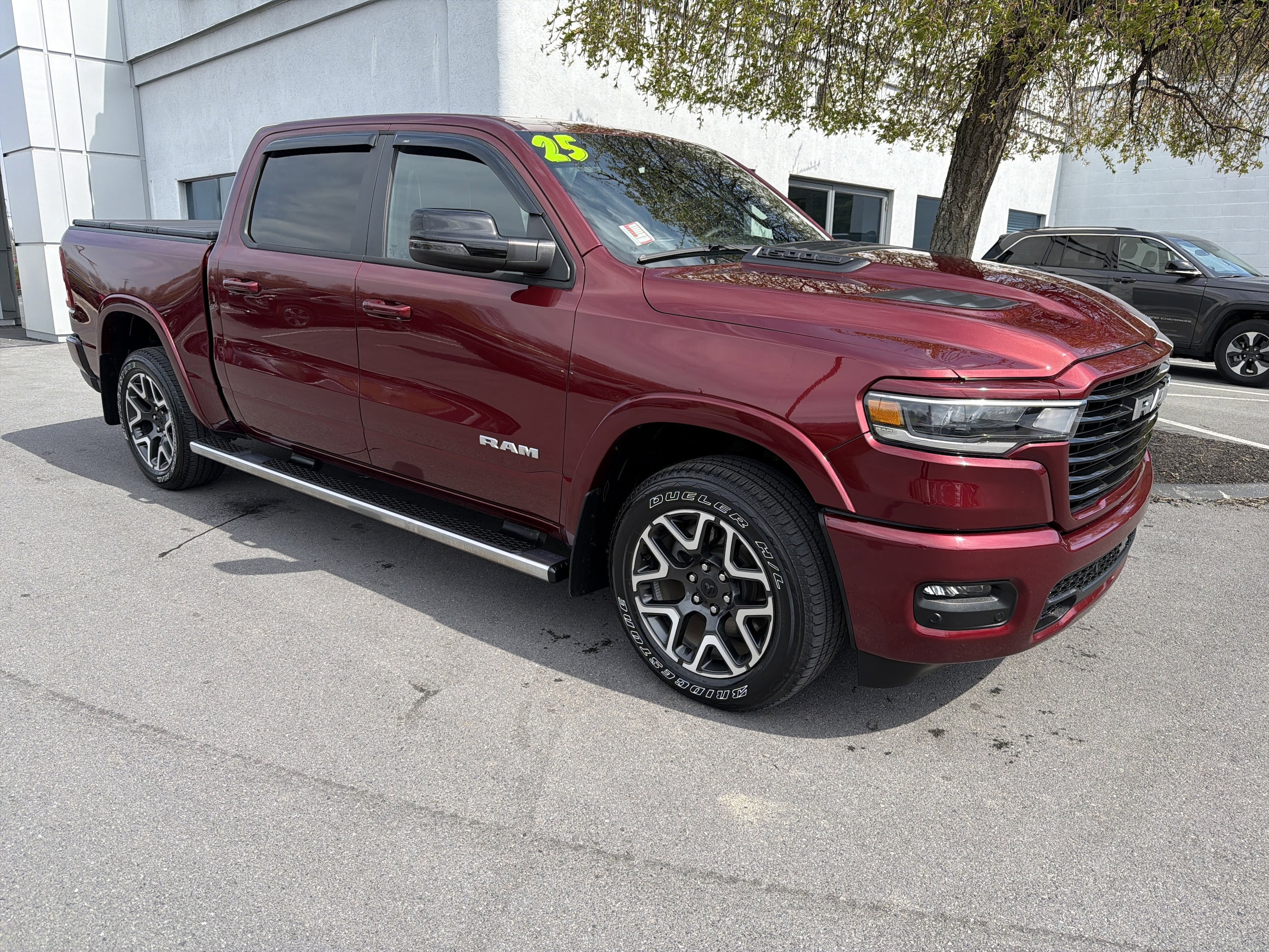 2025 RAM 1500 Laramie 4x4 Crew Cab 5'7's photo