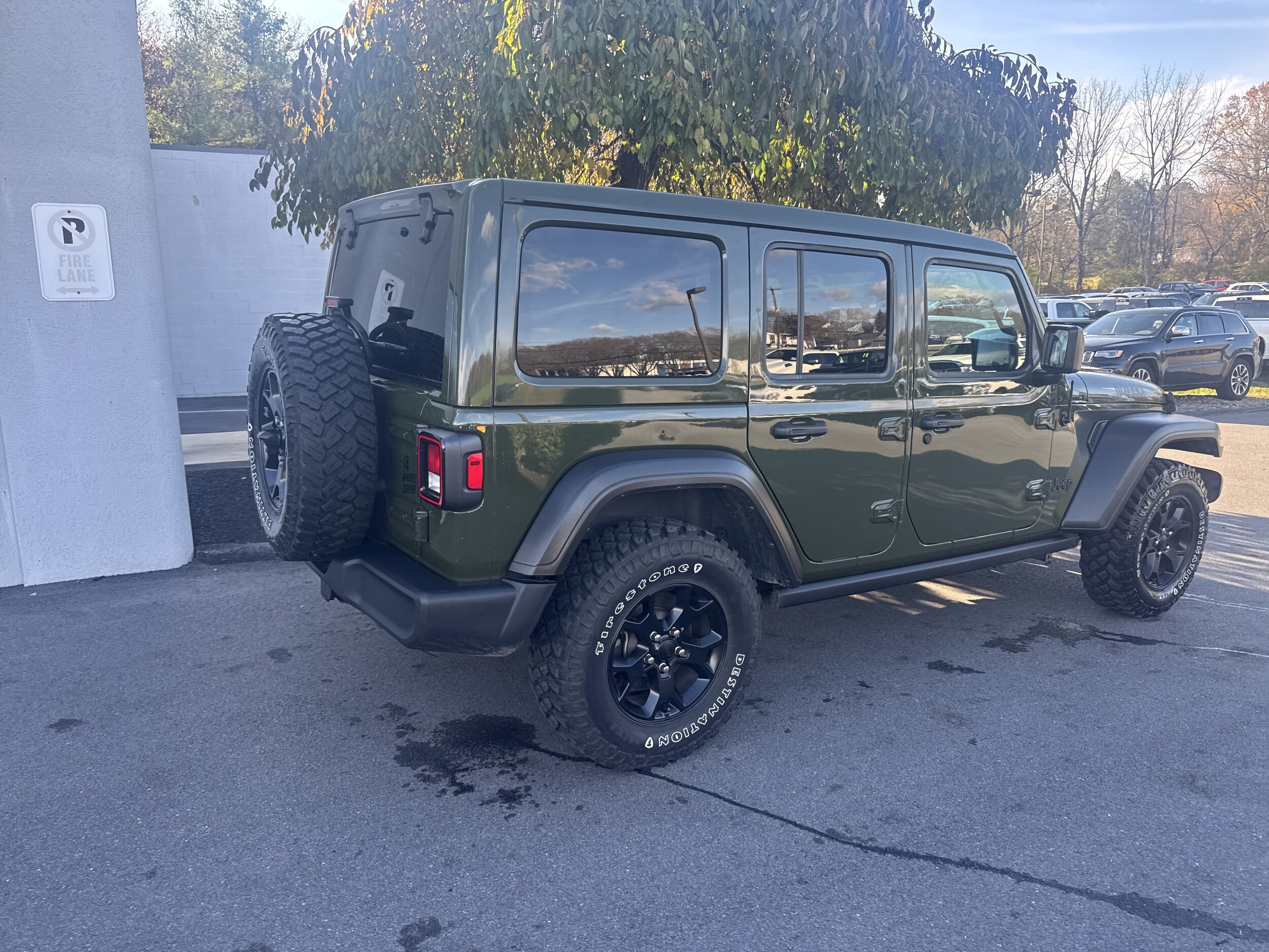 2022 Jeep Wrangler Unlimited Sport photo 3