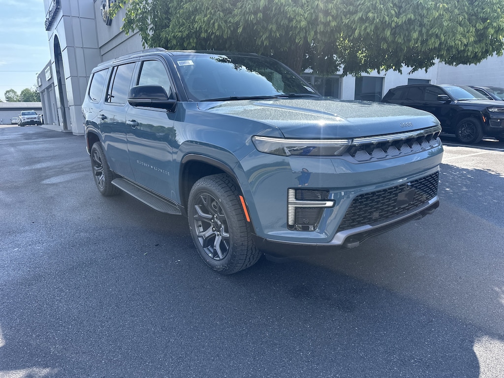 New 2026 Jeep Grand Wagoneer UPLAND 4X4 Sport Utility