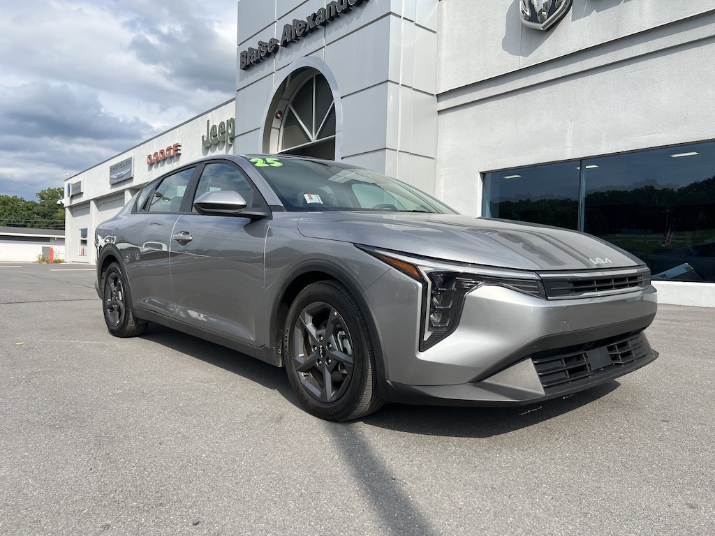Used 2025 Kia K4 LXS Sedan