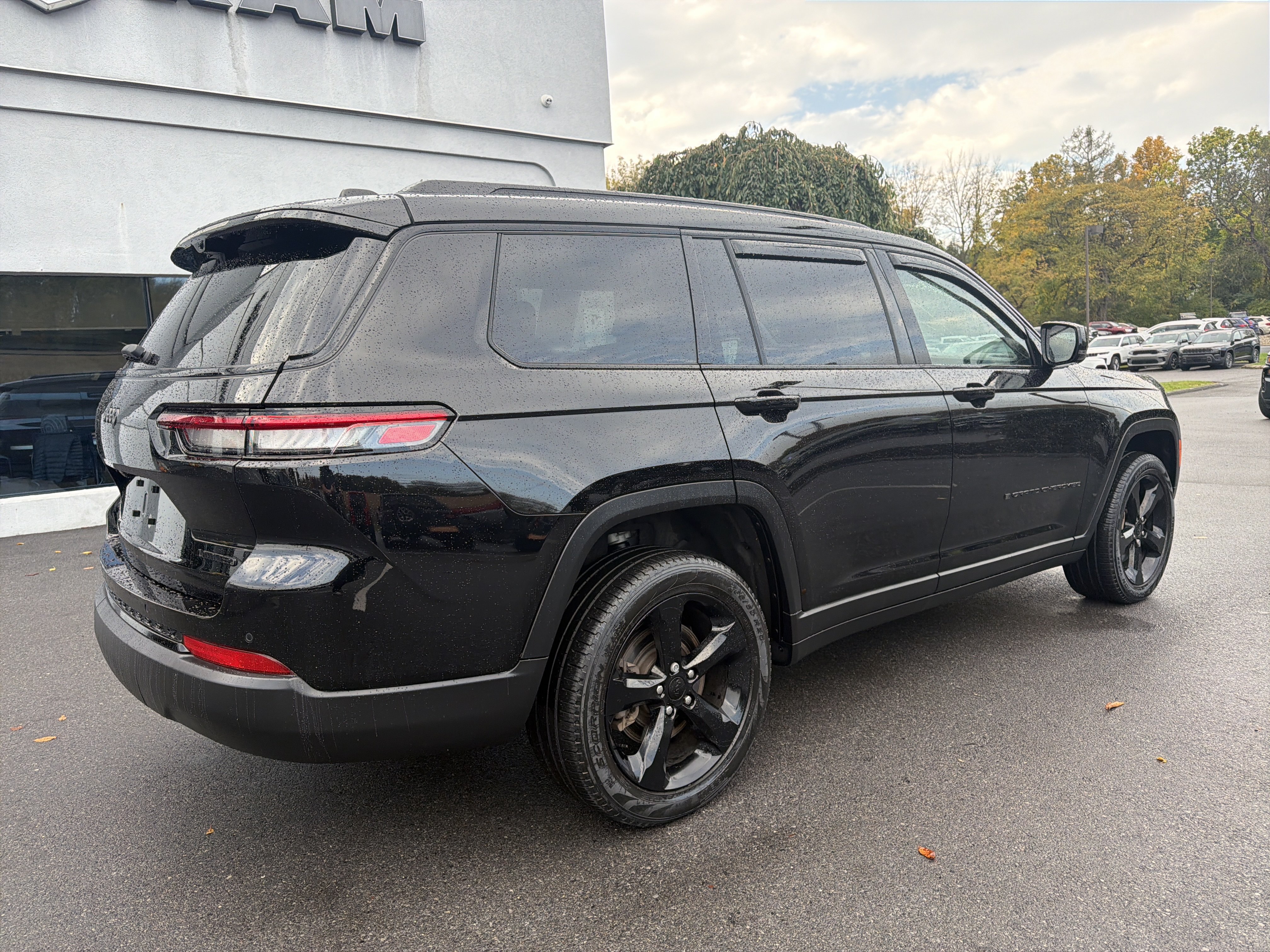 Used 2024 Jeep Grand Cherokee L Limited SUV