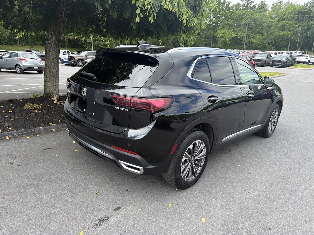 Used 2024 Buick Envision Preferred SUV