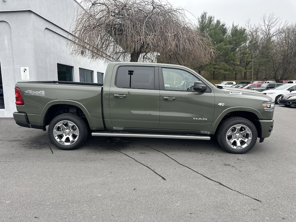 New 2026 Ram 1500 BIG HORN CREW CAB 4X4 5'7 BOX Pickup
