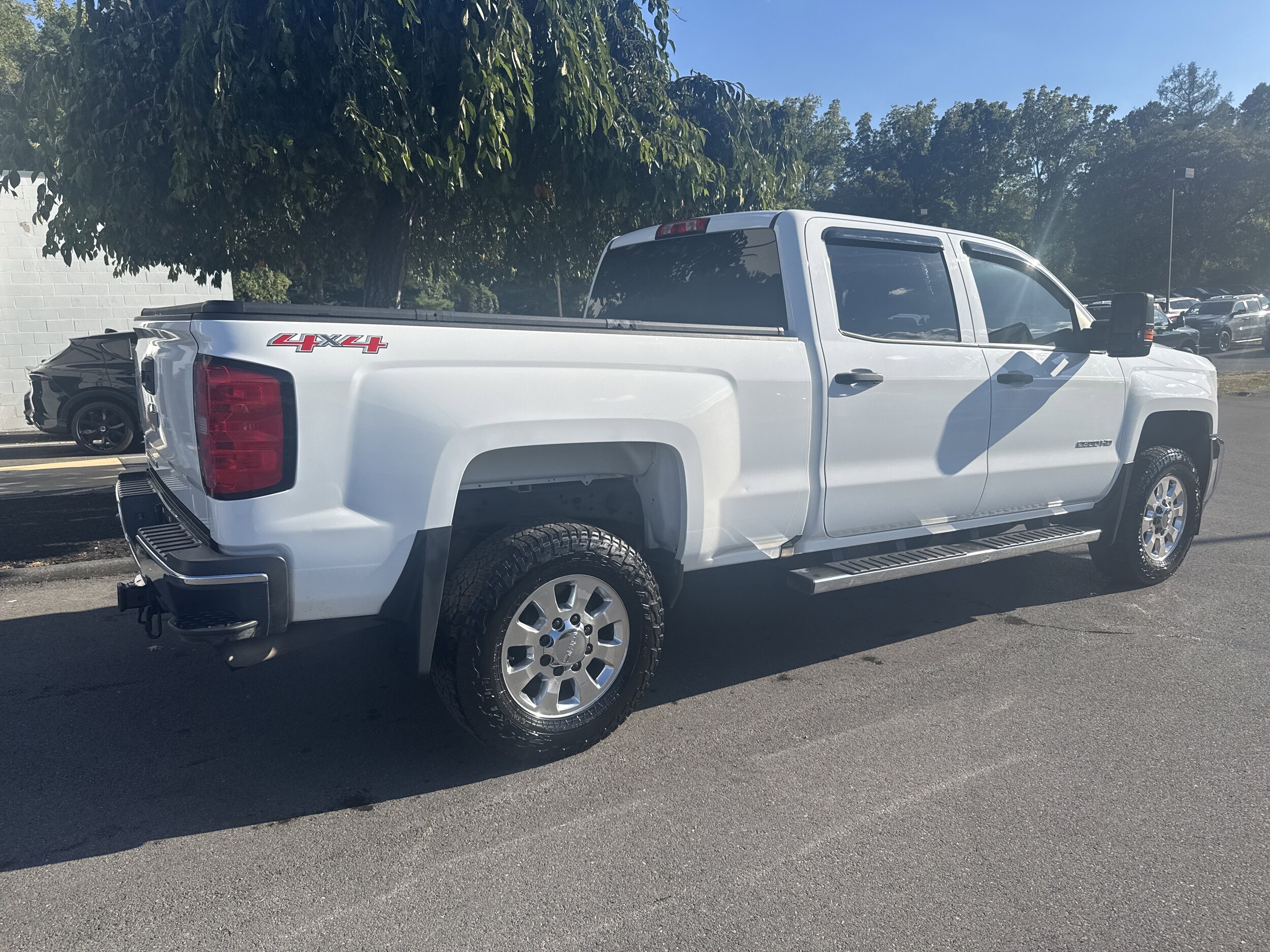 2017 Chevrolet Silverado 2500HD Work Truck photo 2