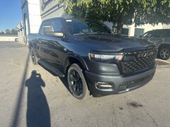 2026 Ram 1500 BIG HORN CREW CAB 4X4 5'7 BOX Pickup