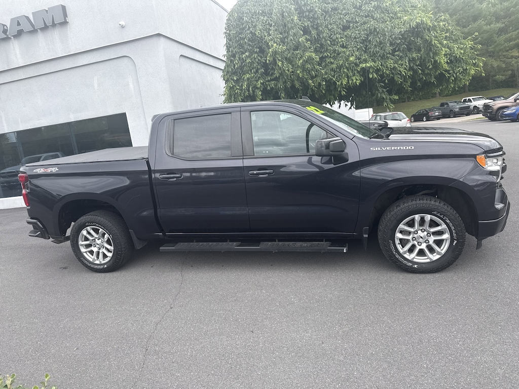 Used 2022 Chevrolet Silverado 1500 RST Truck Crew Cab