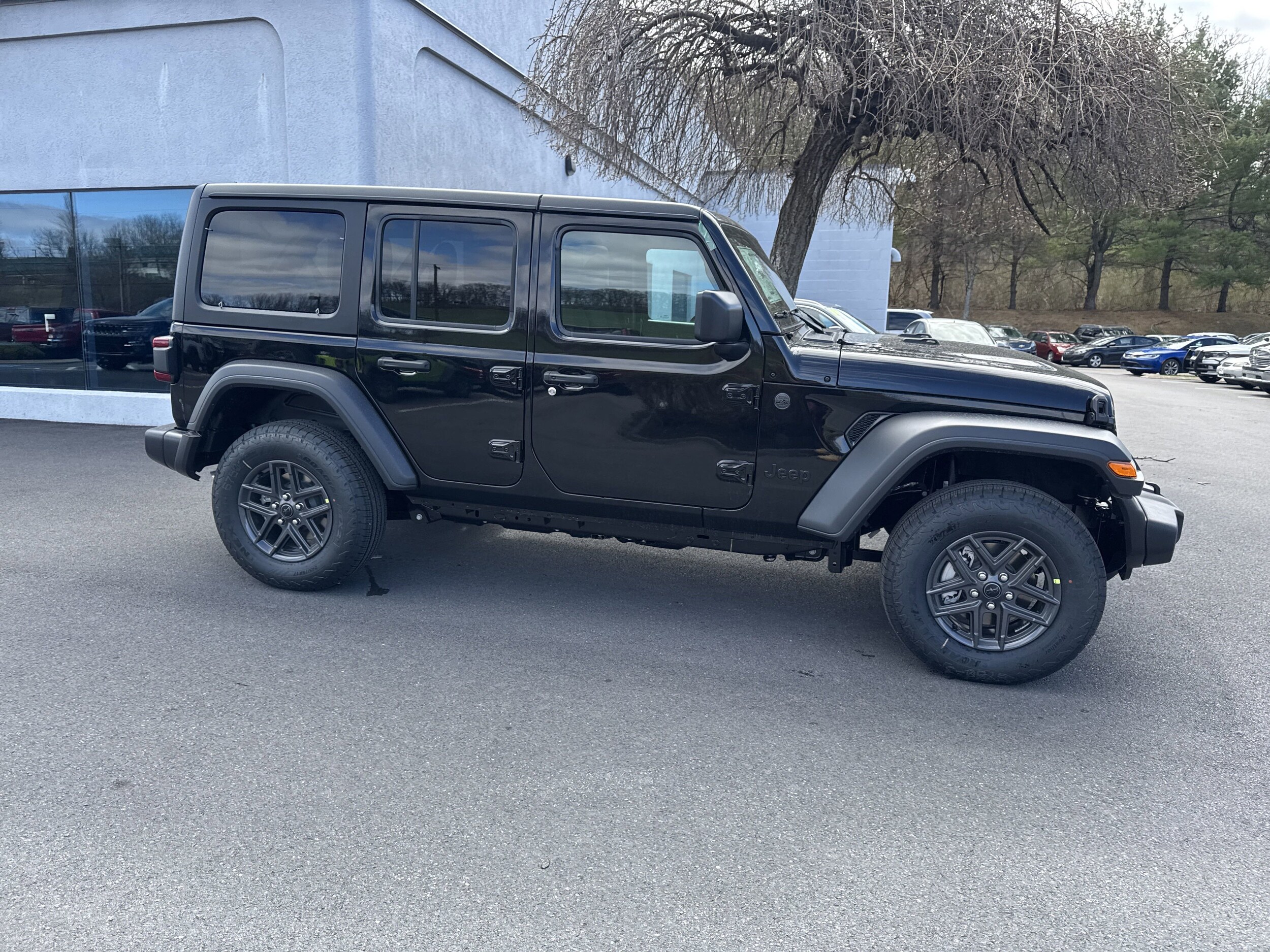 2025 Jeep Wrangler Sport photo 2