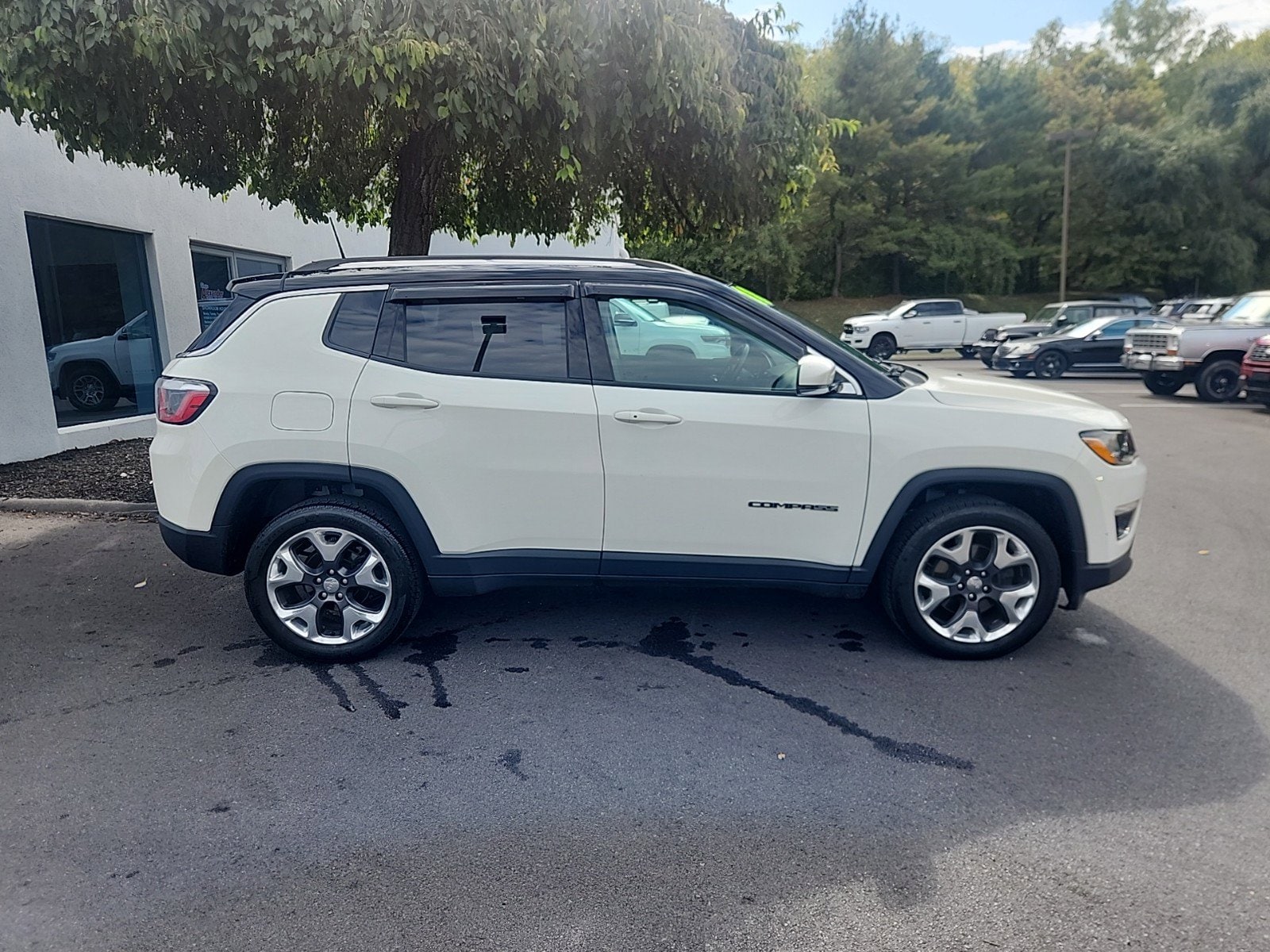 Used 2018 Jeep Compass Limited with VIN 3C4NJDCB1JT330614 for sale in State College, PA