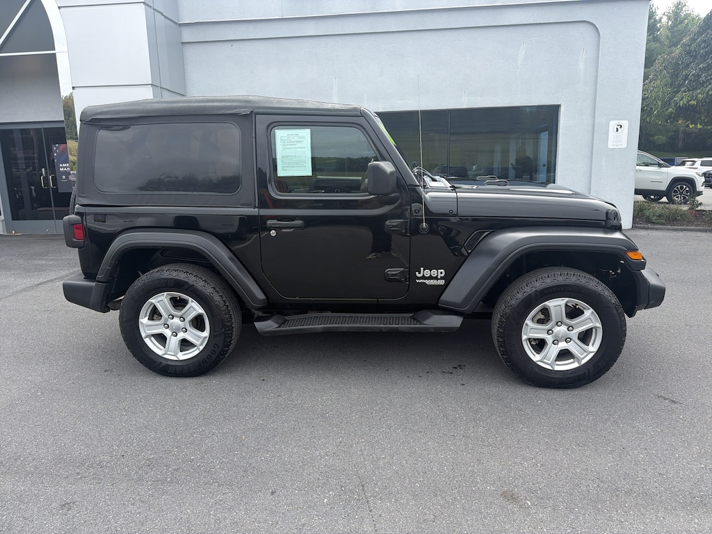 Used 2020 Jeep Wrangler Sport SUV