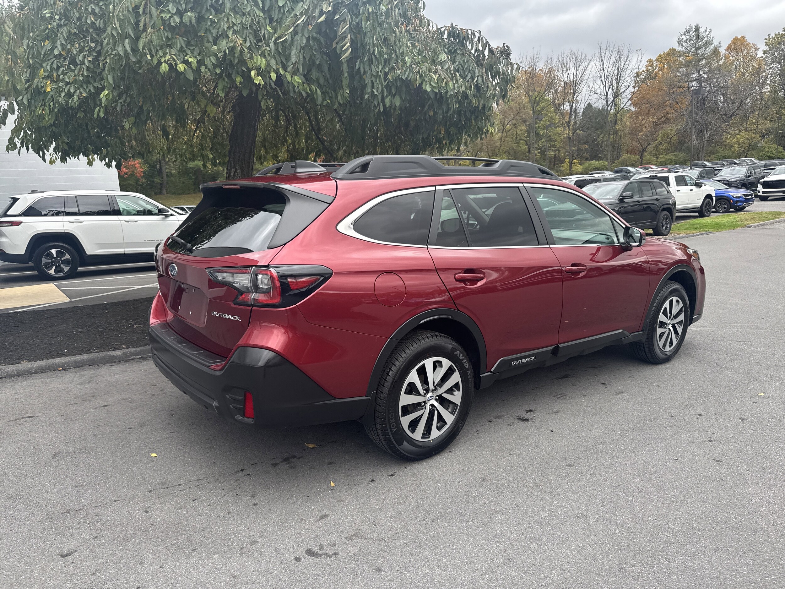 2022 Subaru Outback Premium photo 2