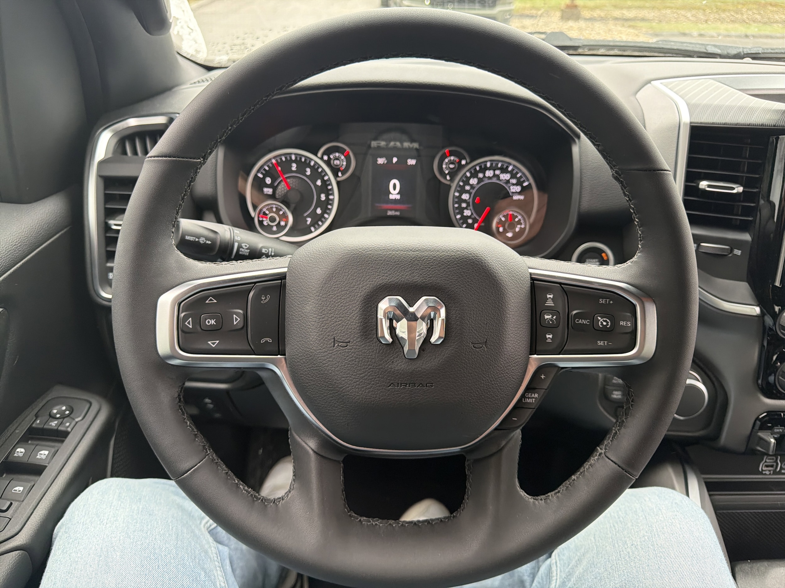 2026 RAM 1500 Big Horn/Lone Star - Photo 17