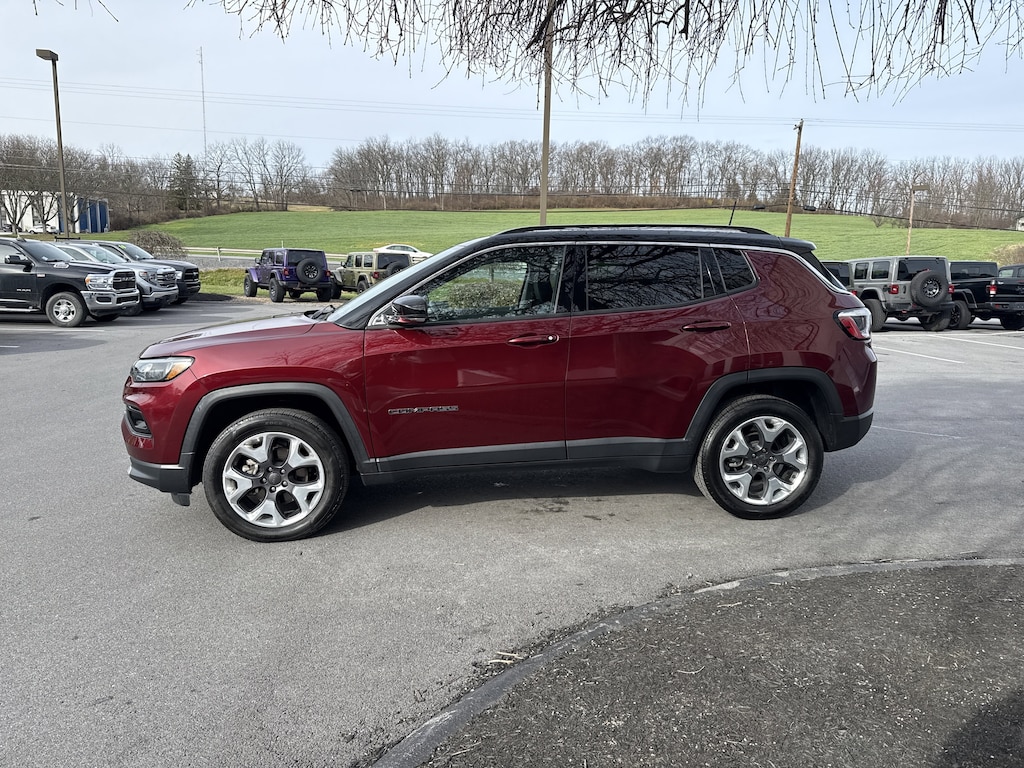 Used 2022 Jeep Compass Limited SUV