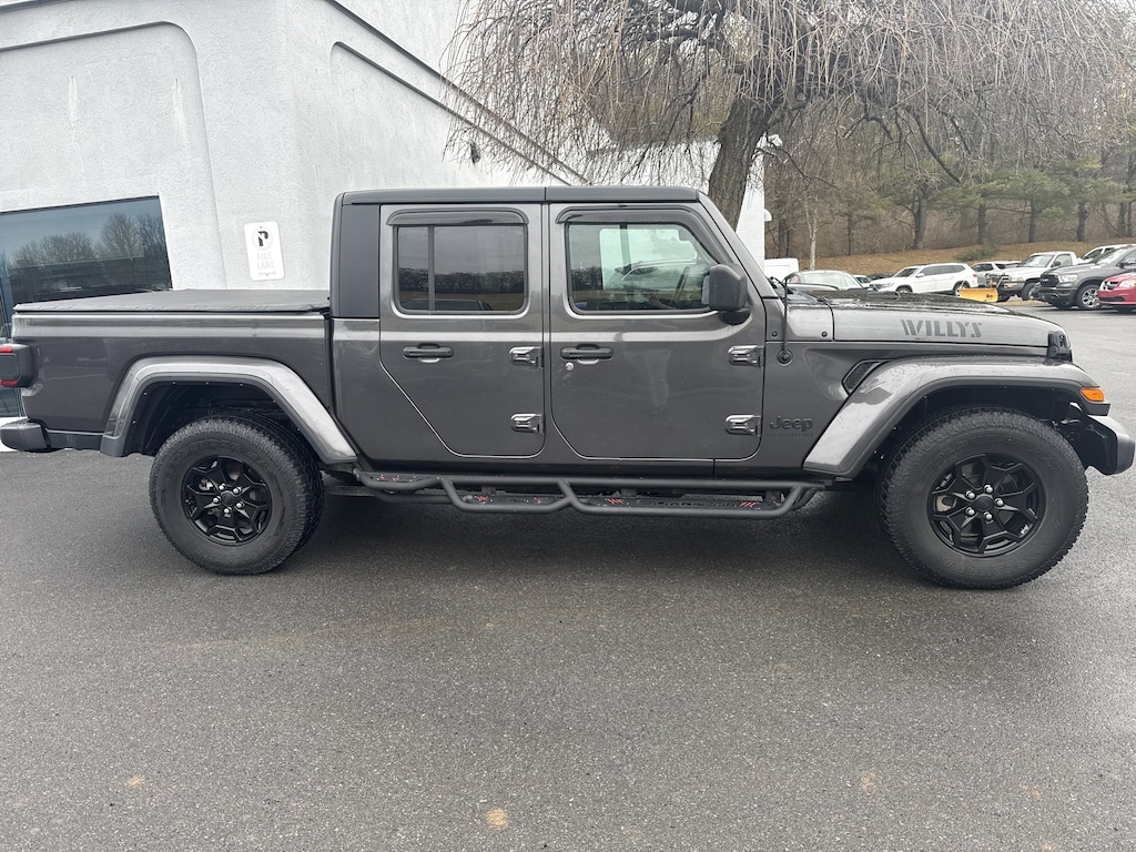 Used 2021 Jeep Gladiator Sport Truck Crew Cab