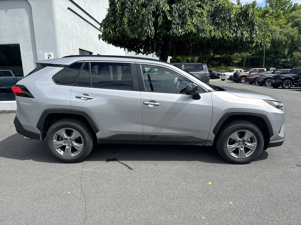 Used 2025 Toyota RAV4 Hybrid LE SUV