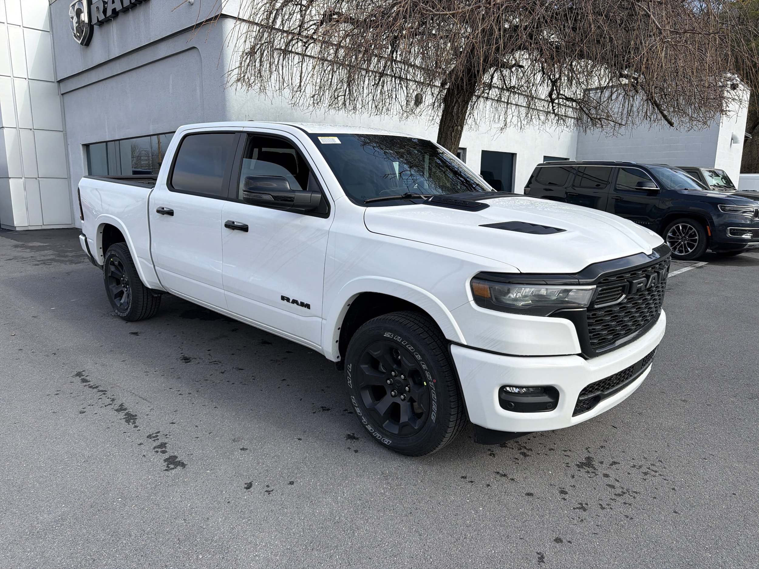 2026 RAM 1500 Big Horn/Lone Star 4x4 Crew Cab 5'7's photo