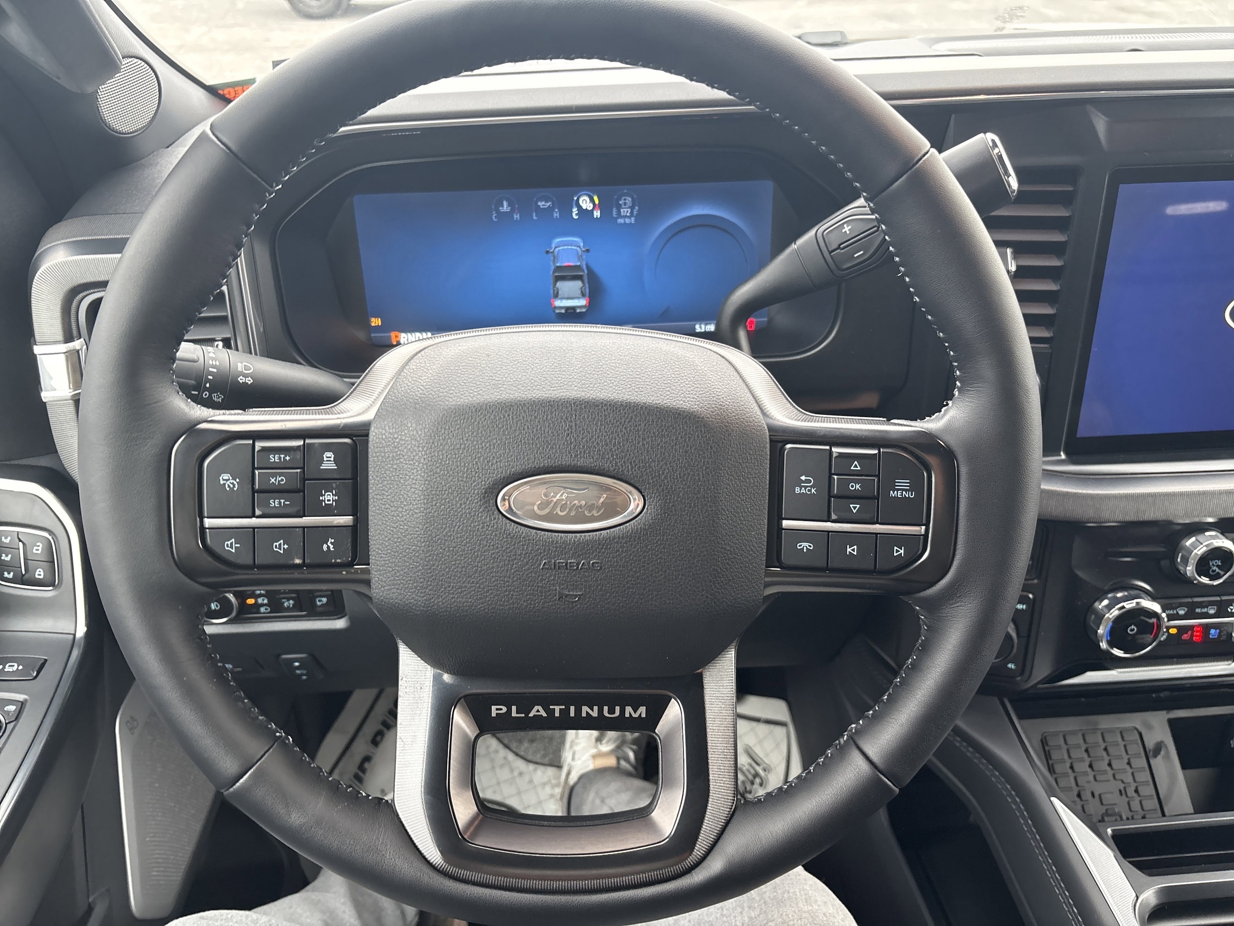 2026 Ford F-250 Super Duty Platinum - Photo 18