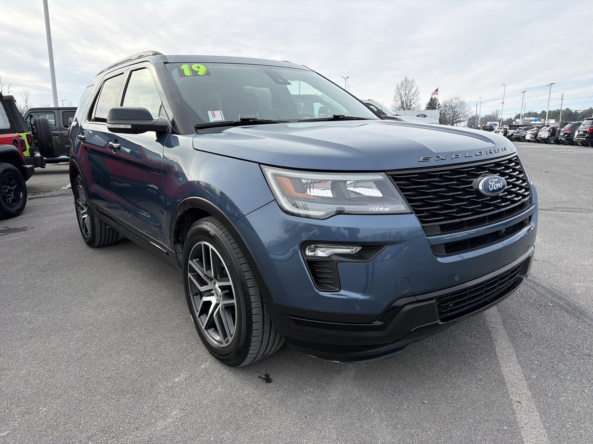 2019 Ford Explorer Sport
