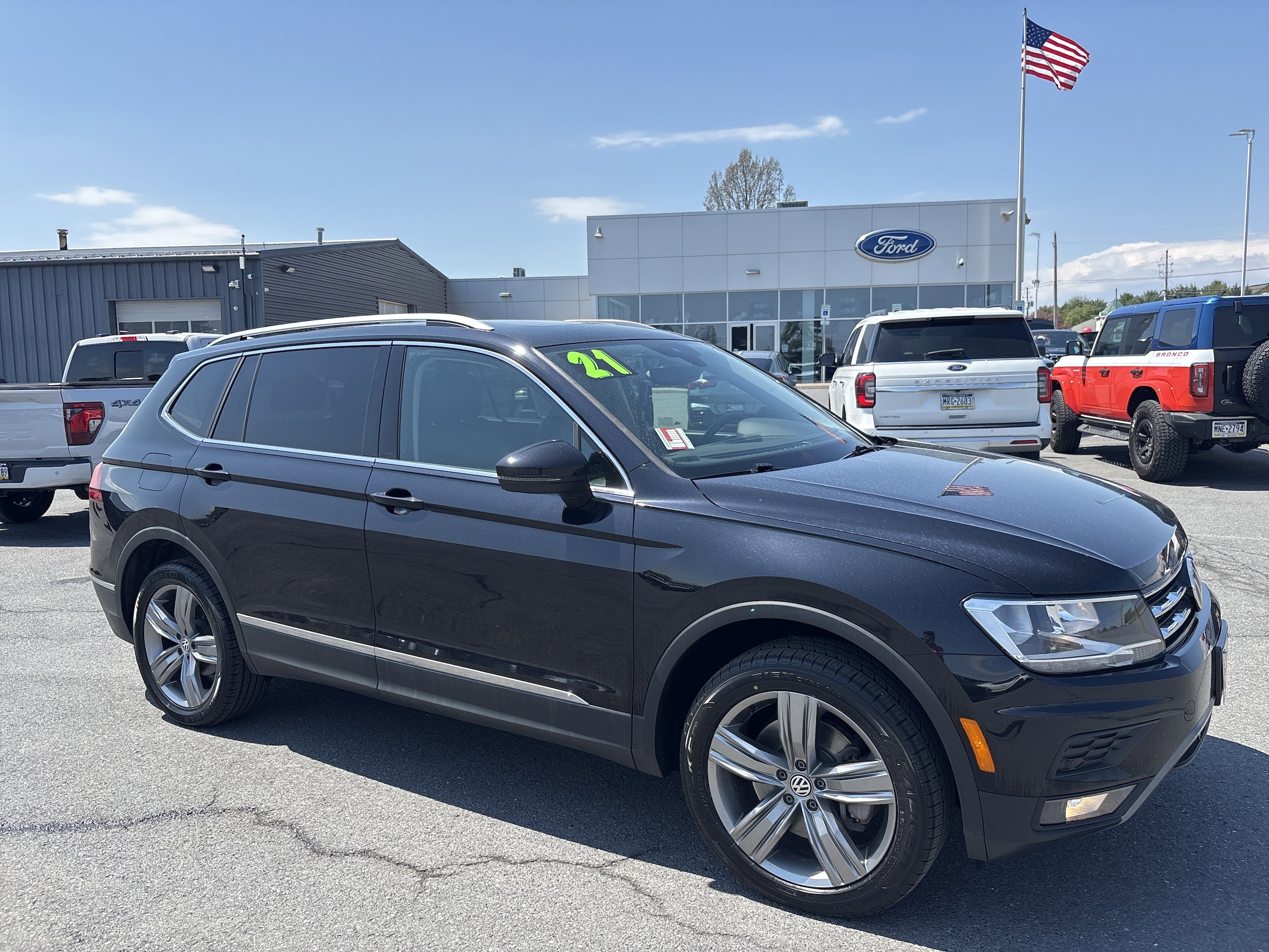 Used 2021 Volkswagen Tiguan SEL with VIN 3VV2B7AX3MM055375 for sale in Lewisburg, PA
