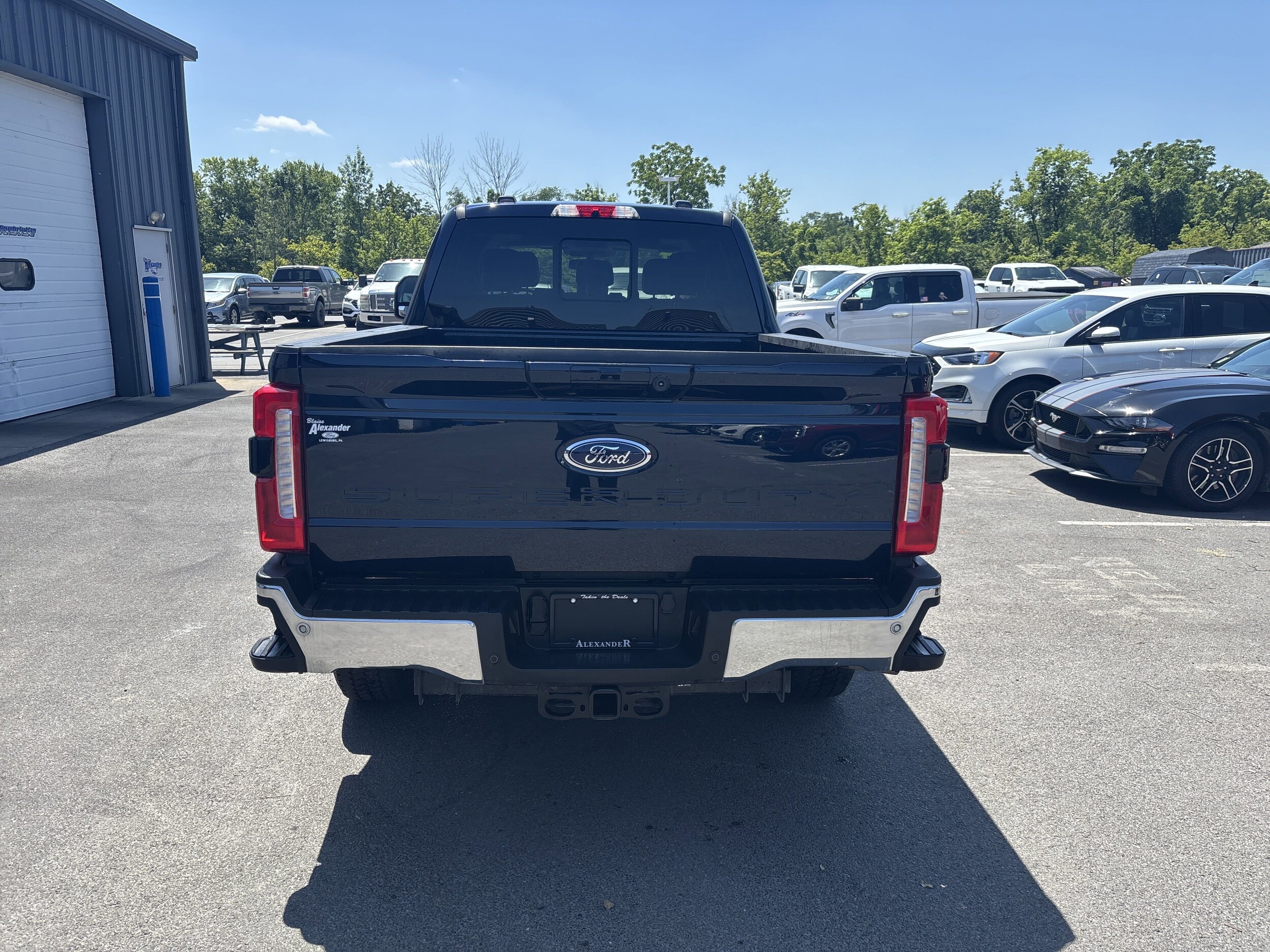 2024 Ford F-350 Lariat photo 4
