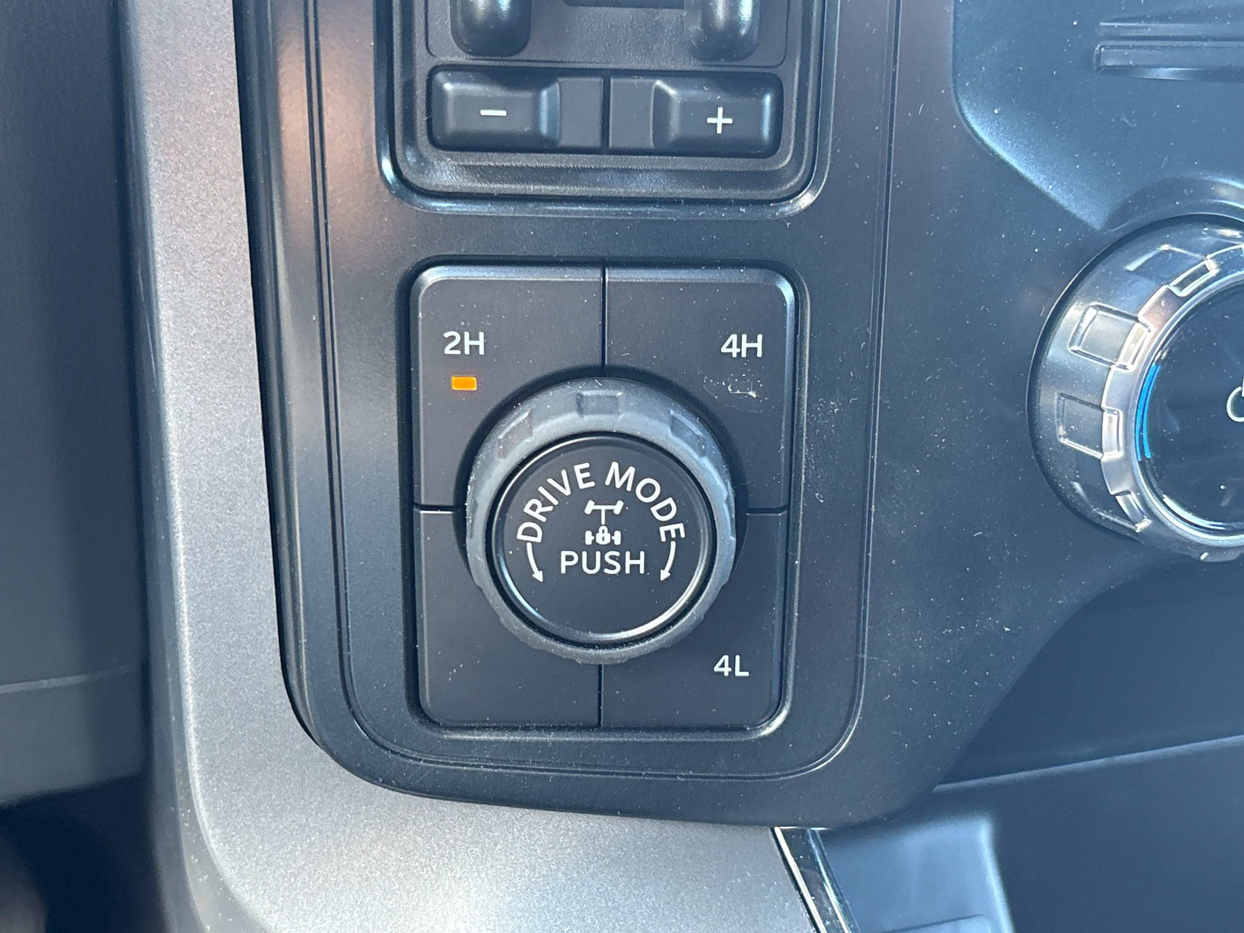 2026 Ford F-150 XLT - Photo 34