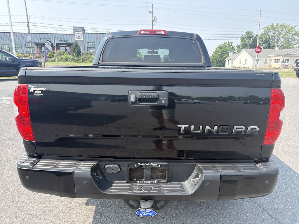 Used 2016 Toyota Tundra 4WD Truck SR5 Truck CrewMax