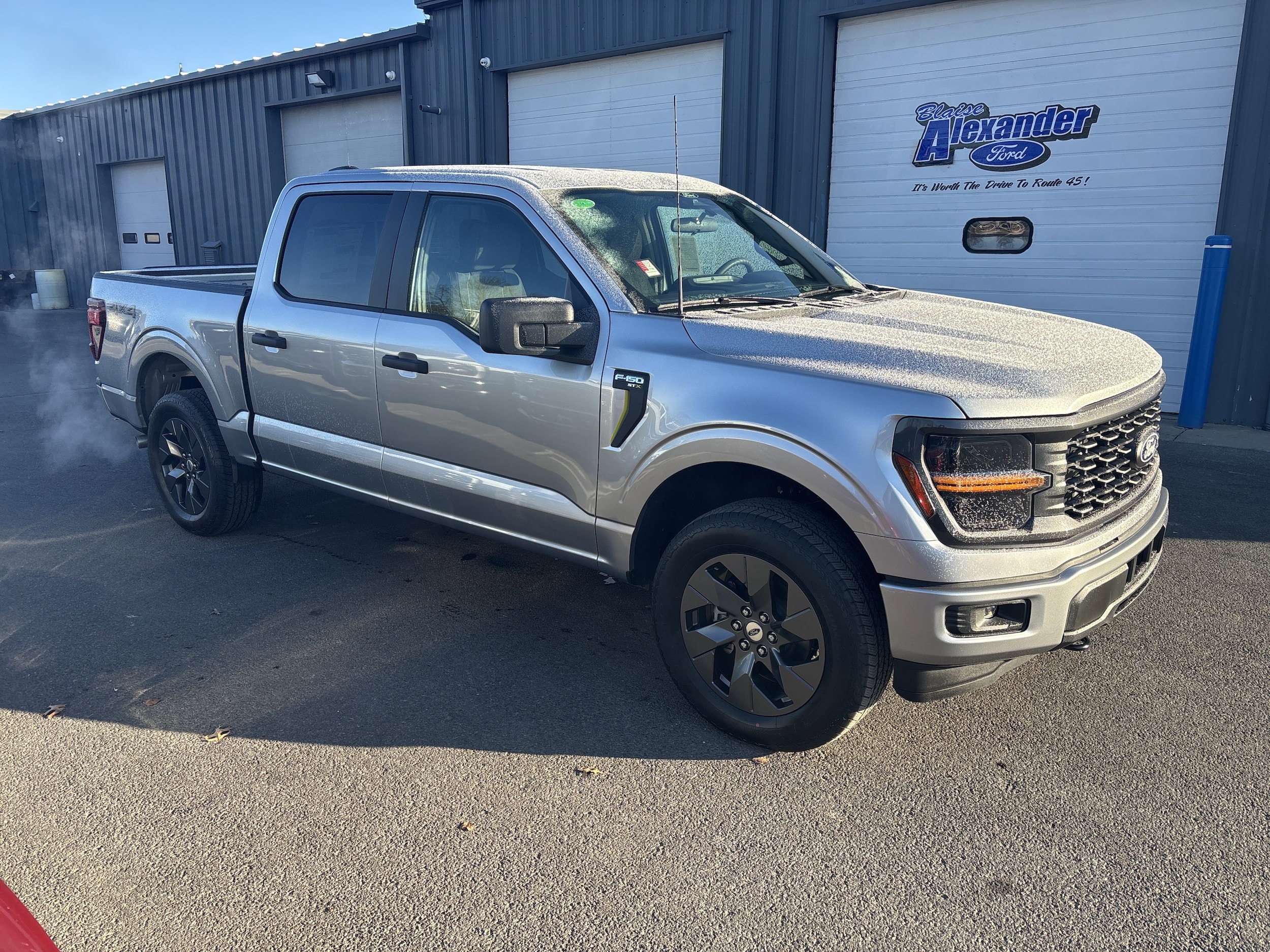 2025 Ford F-150 STX's photo