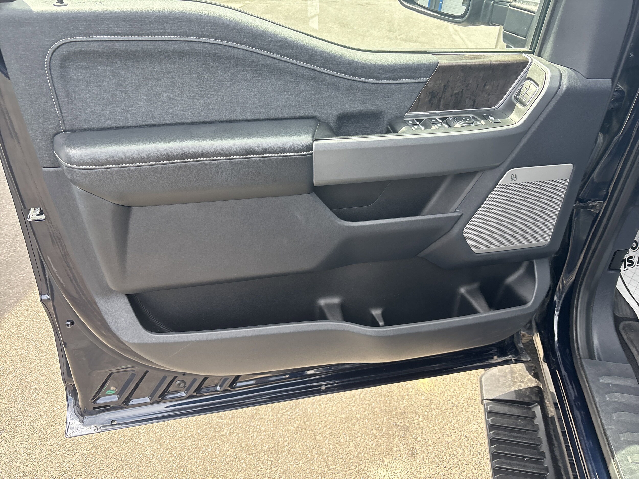 2024 Ford F-350 Super Duty Lariat - Photo 31