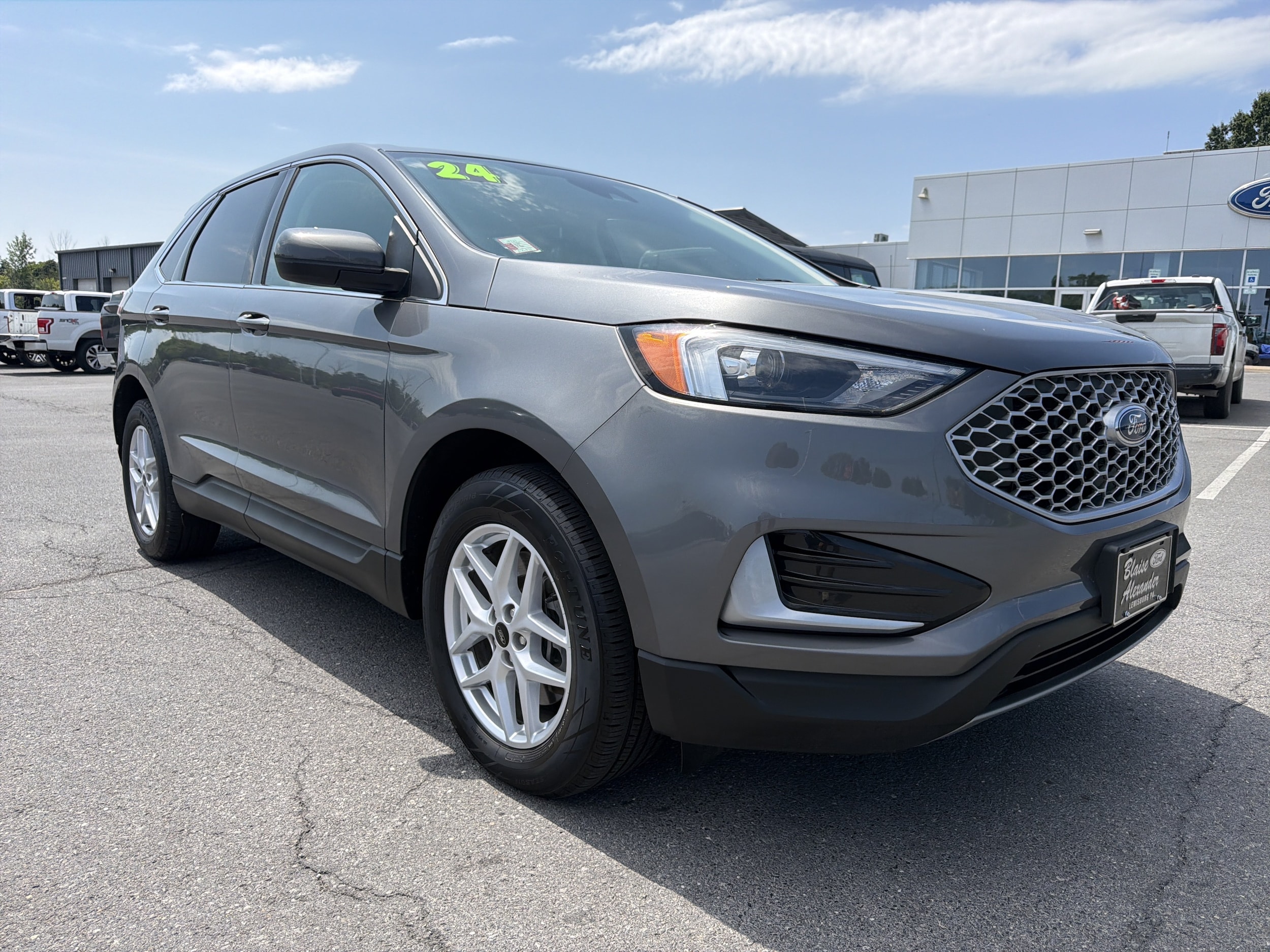 2024 Ford Edge