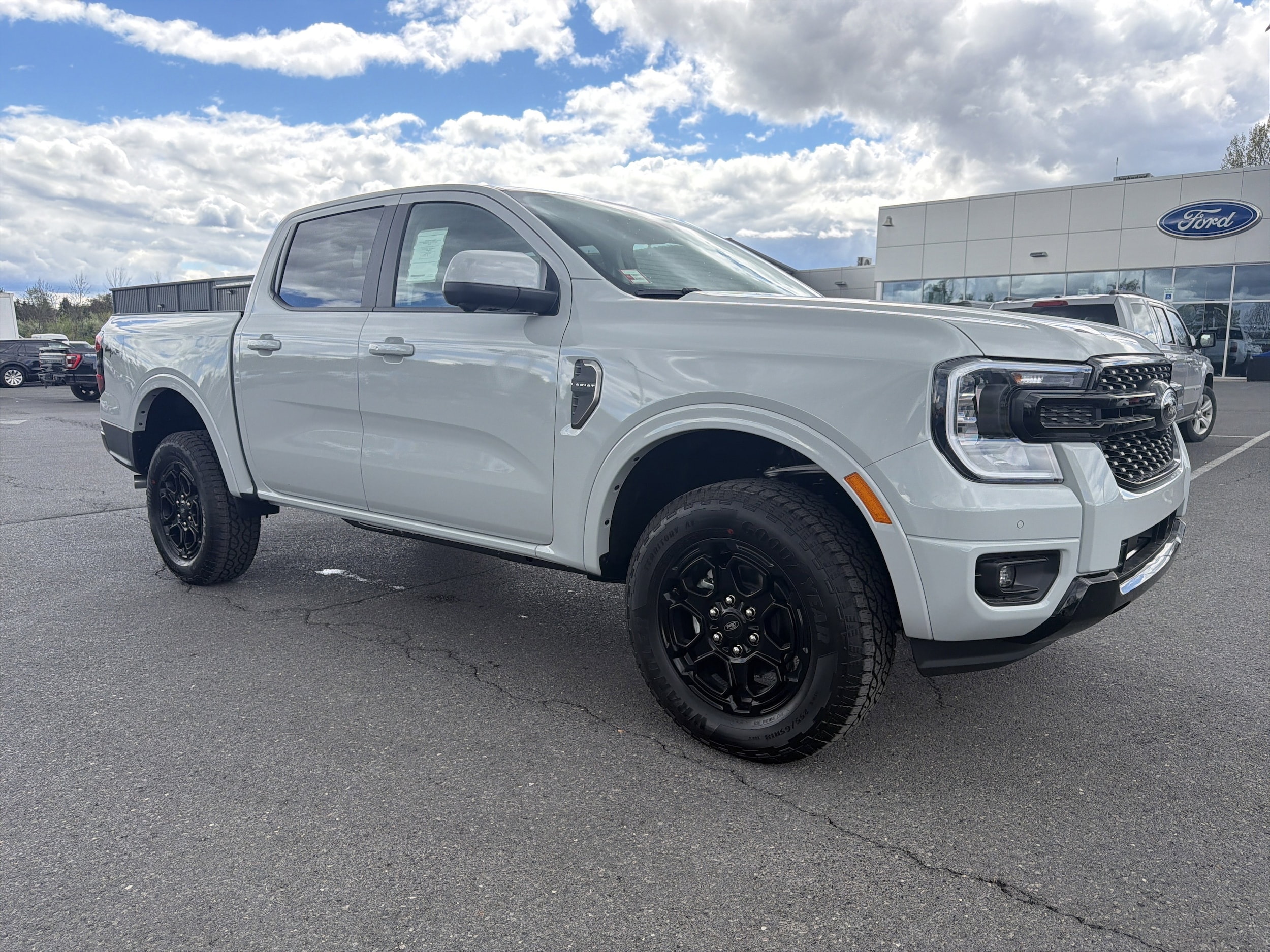 2026 Ford Ranger Lariat 4x4 SuperCrew 5' Box's photo