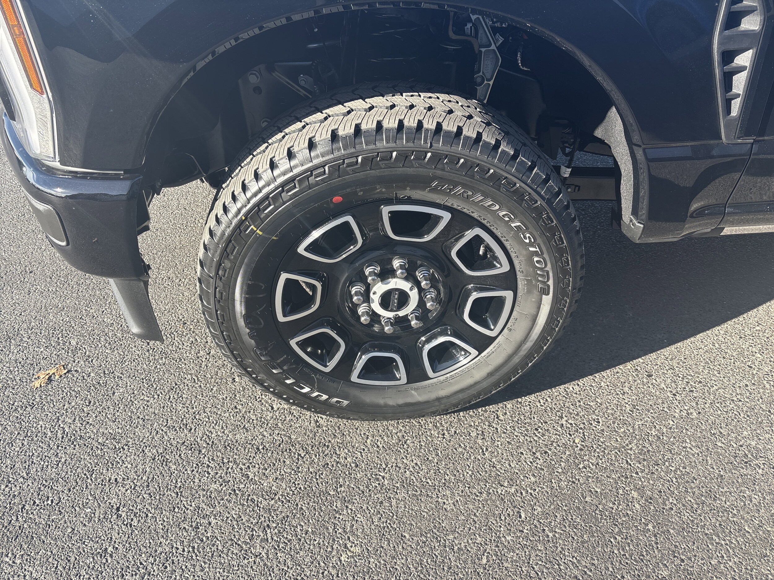 2026 Ford F-250 Super Duty Platinum - Photo 11