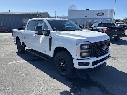 2025 Ford F-250 F-250 Lariat Truck Crew Cab