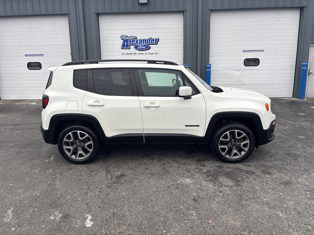 Used 2017 Jeep Renegade Latitude 4x4 SUV