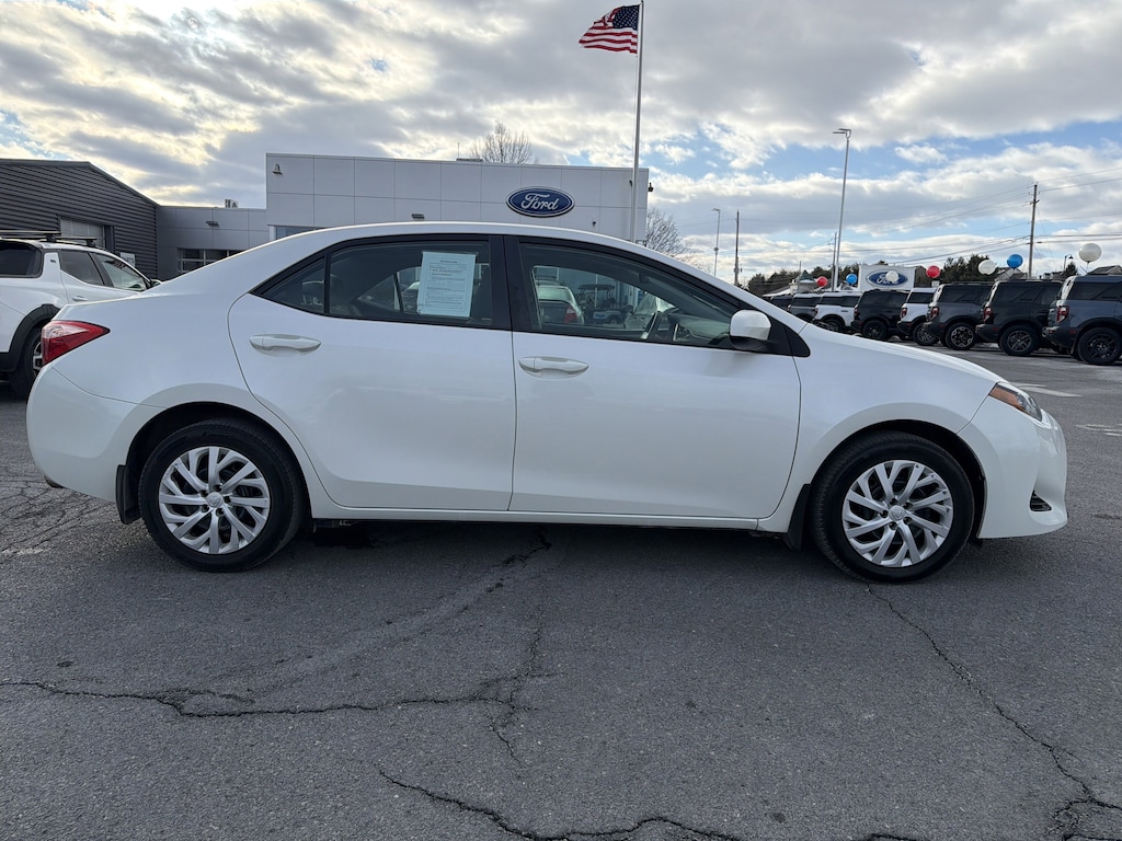 Used 2018 Toyota Corolla LE Sedan