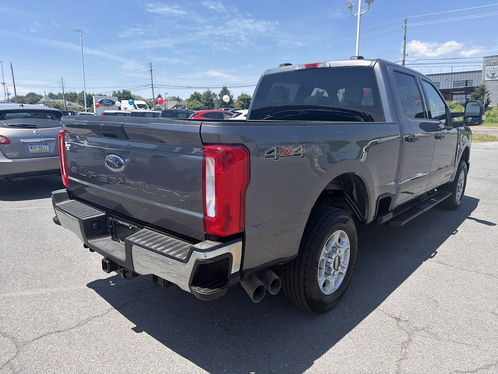 Certified 2025 Ford Super Duty F-250 SRW XLT Truck Crew Cab