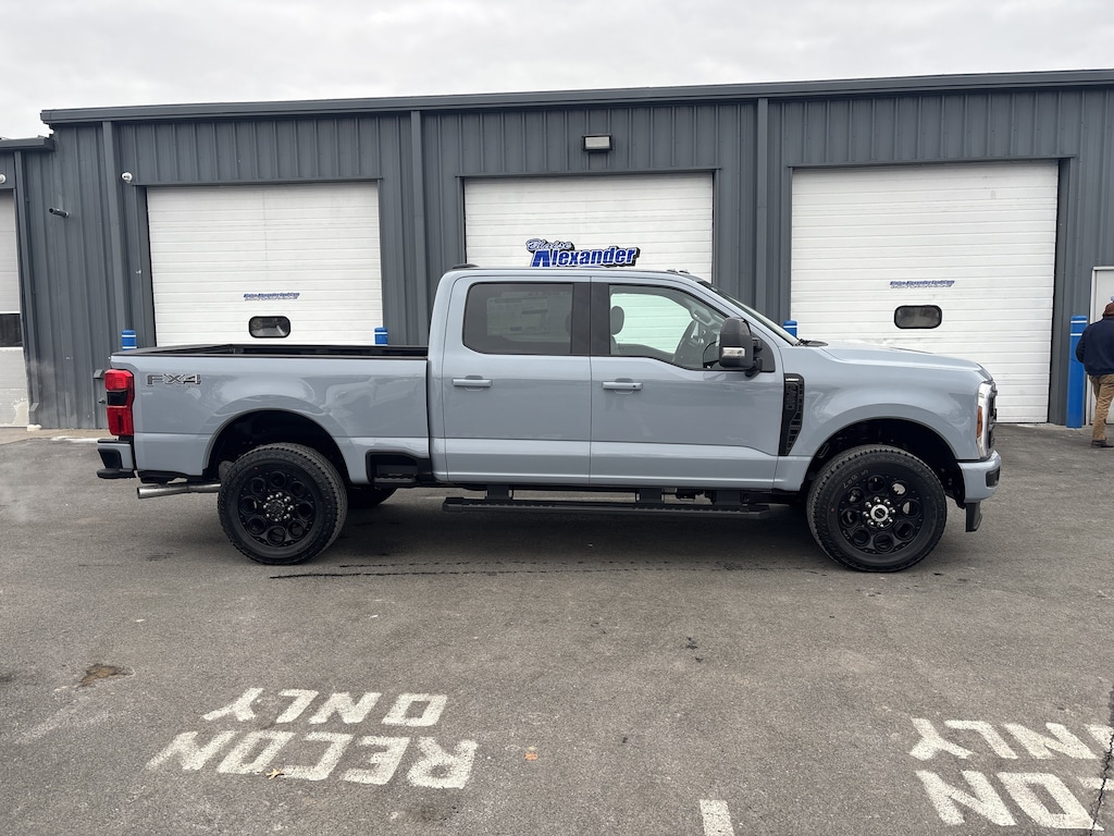New 2026 Ford F-350 F-350 Lariat Truck Crew Cab