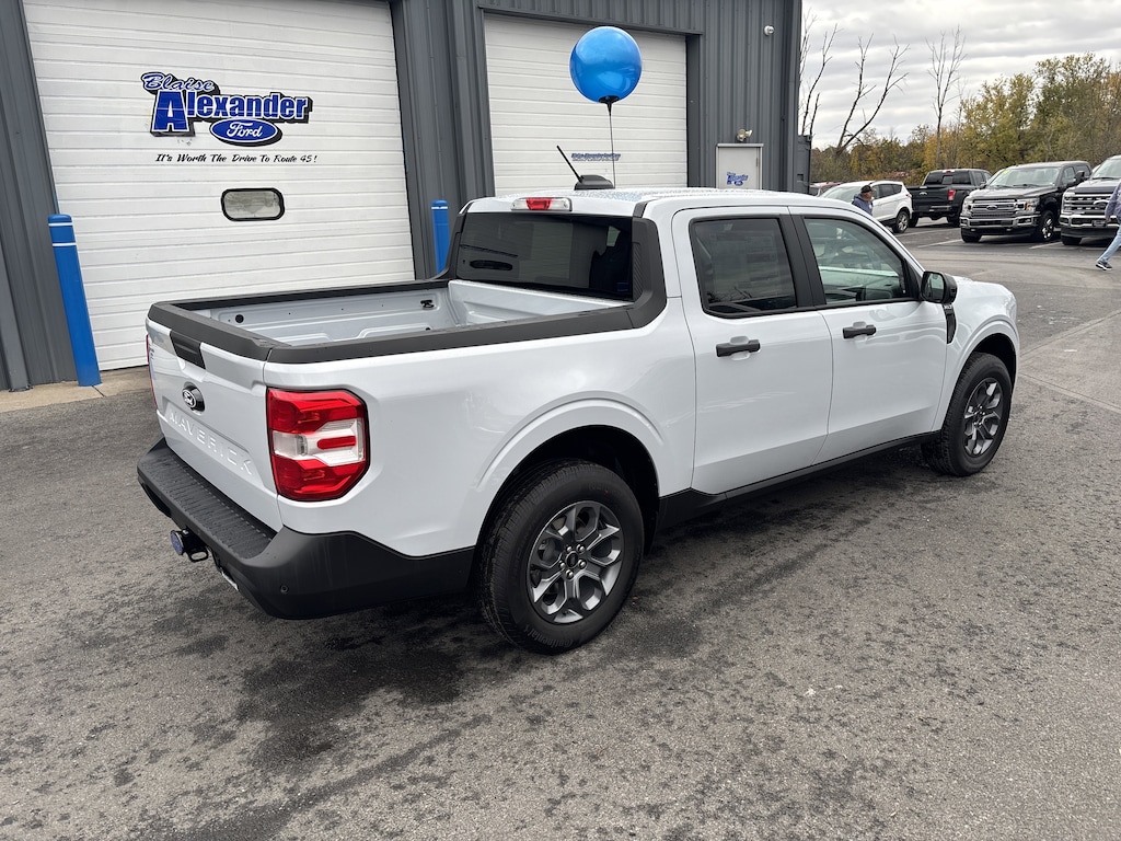 New 2025 Ford Maverick XLT Truck SuperCrew