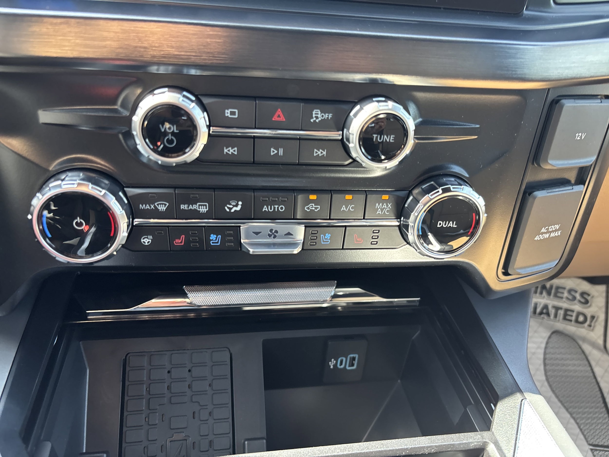 2025 Ford F-250 Super Duty Lariat - Photo 47