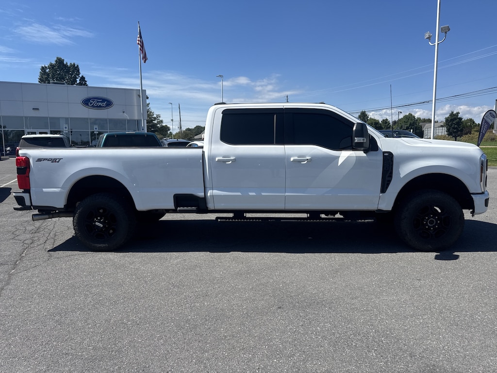 Used 2024 Ford Super Duty F-250 SRW XLT Truck Crew Cab