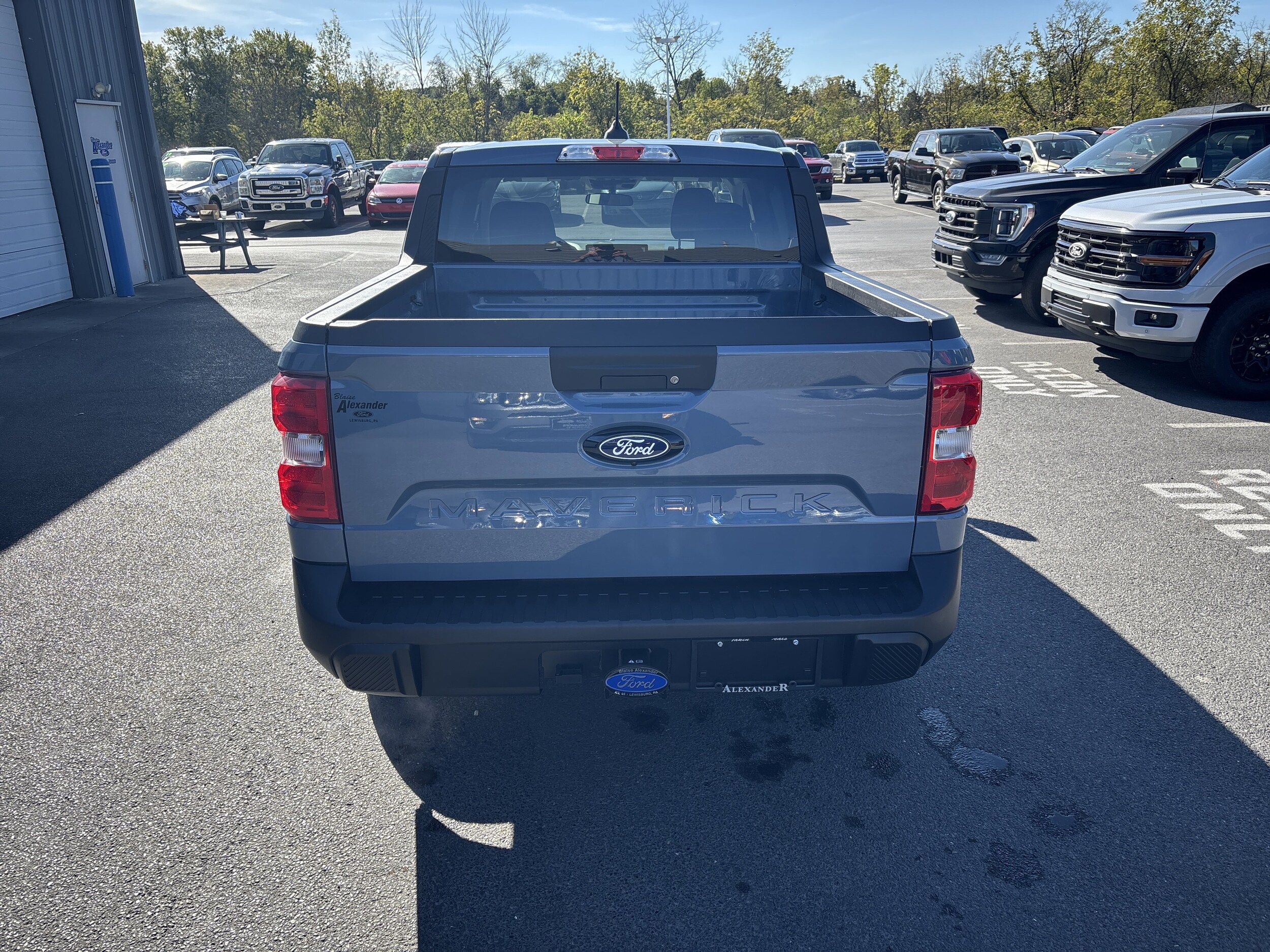 2025 Ford Maverick XLT photo 3