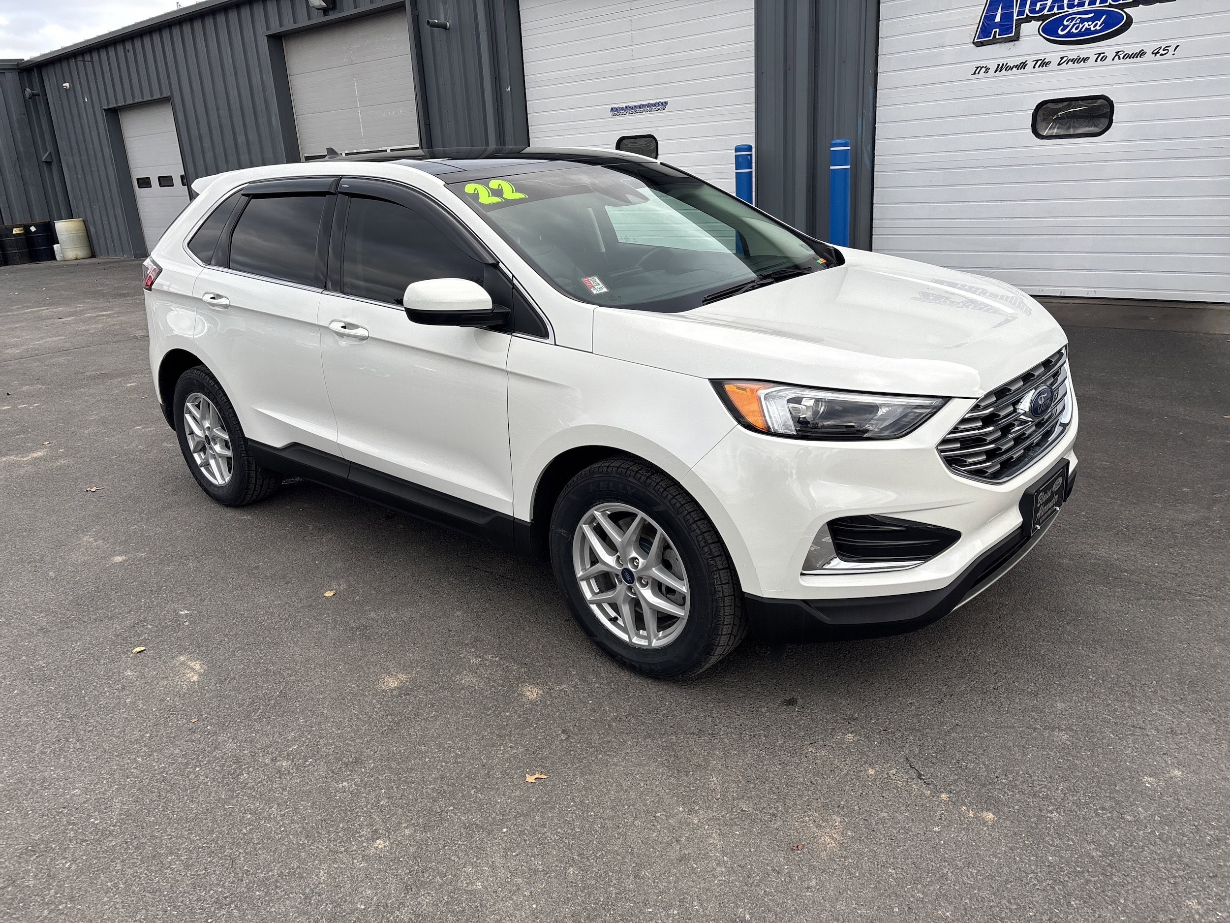 2022 Ford Edge SEL