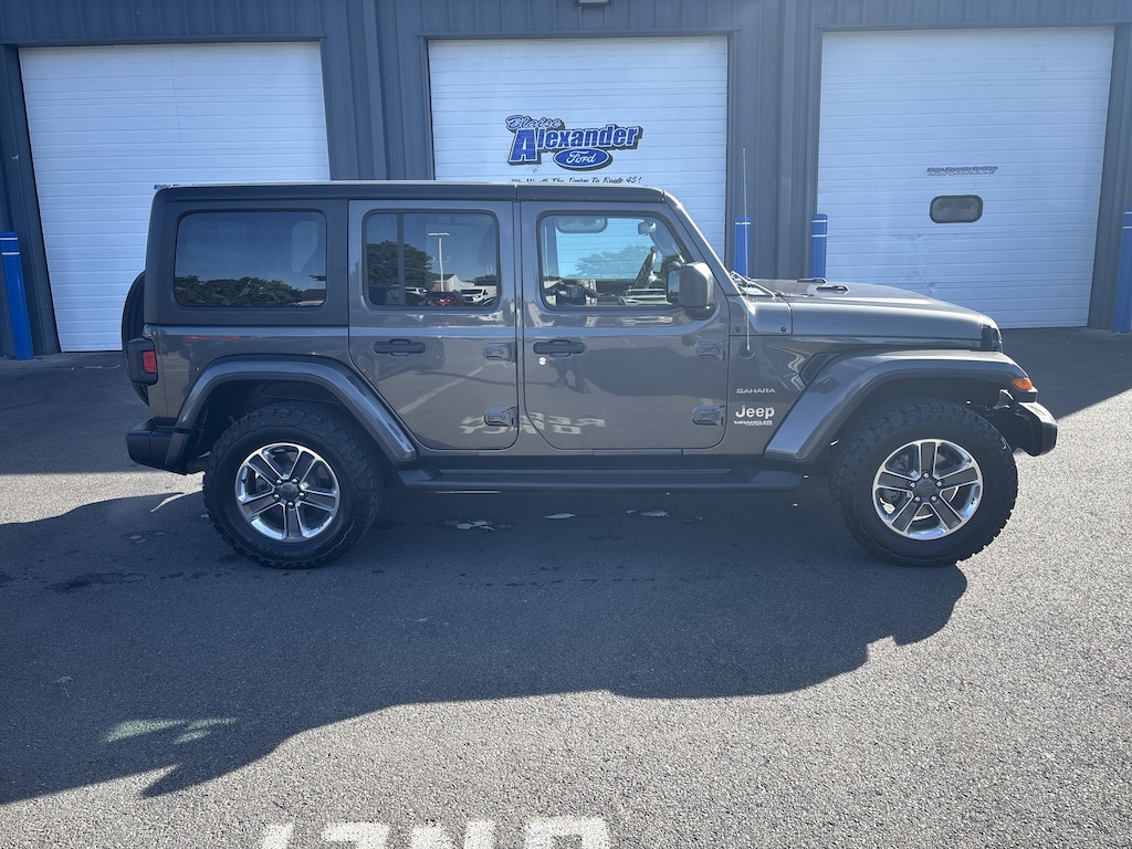 Used 2020 Jeep Wrangler Unlimited Sahara SUV