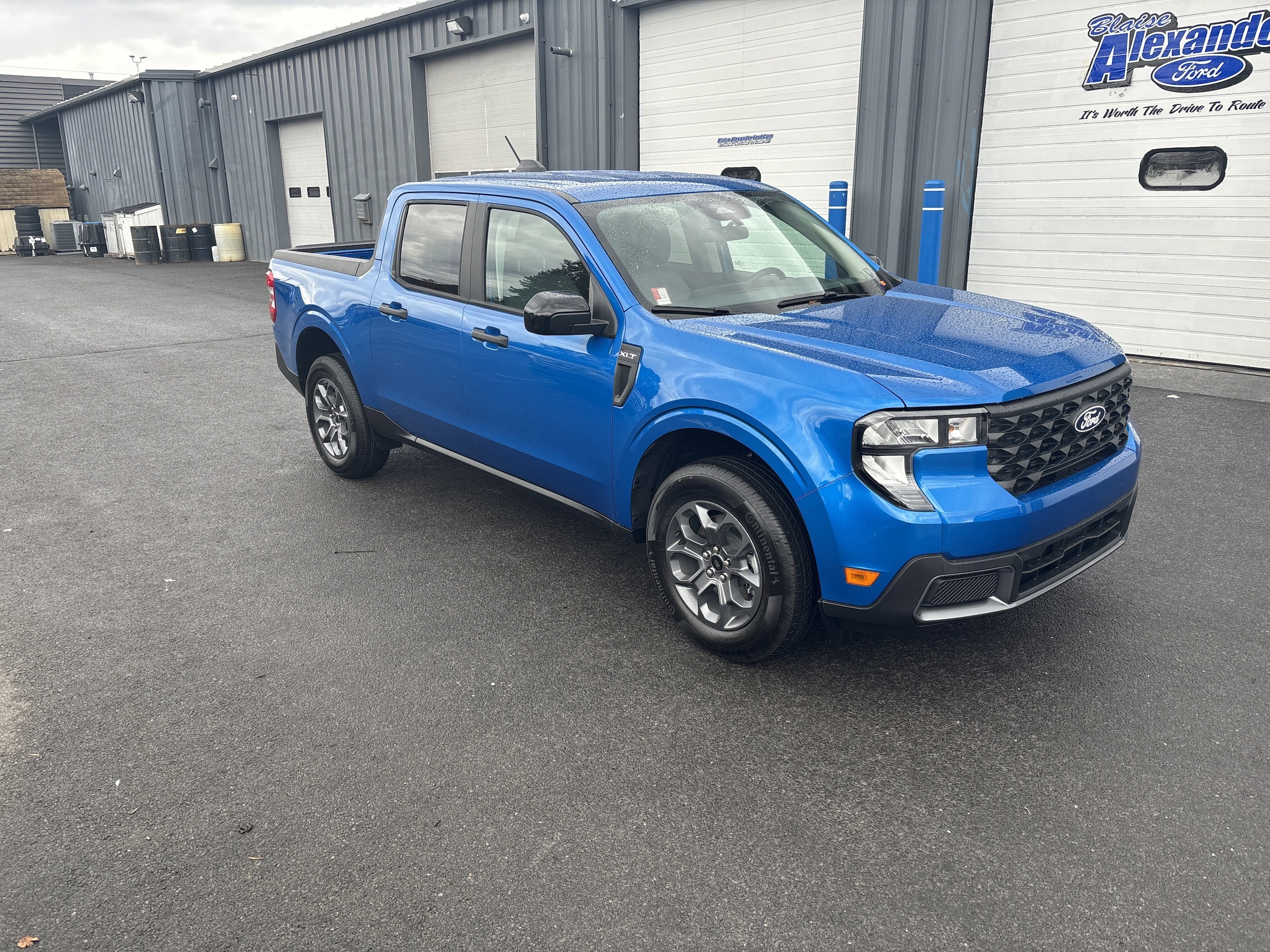 2025 Ford Maverick XLT's photo