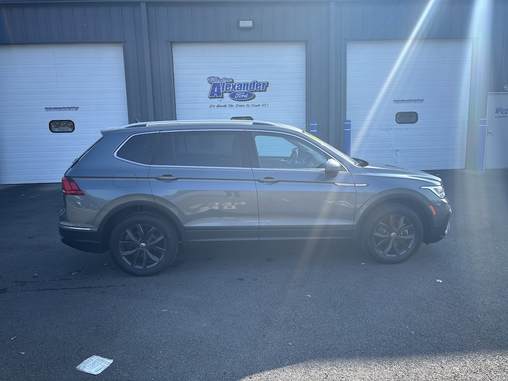 Used 2024 Volkswagen Tiguan 2.0T SE SUV