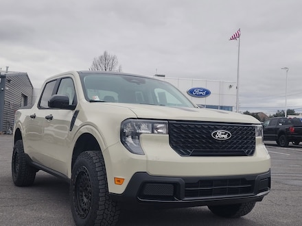 2025 Ford Maverick XLT Truck SuperCrew