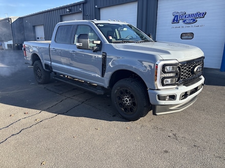 2026 Ford F-350 F-350 Lariat Truck Crew Cab