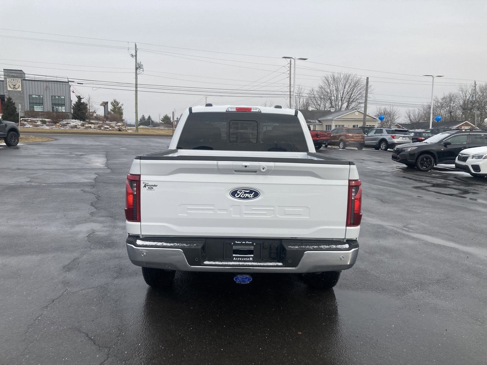 2025 Ford F-150 XLT photo 4