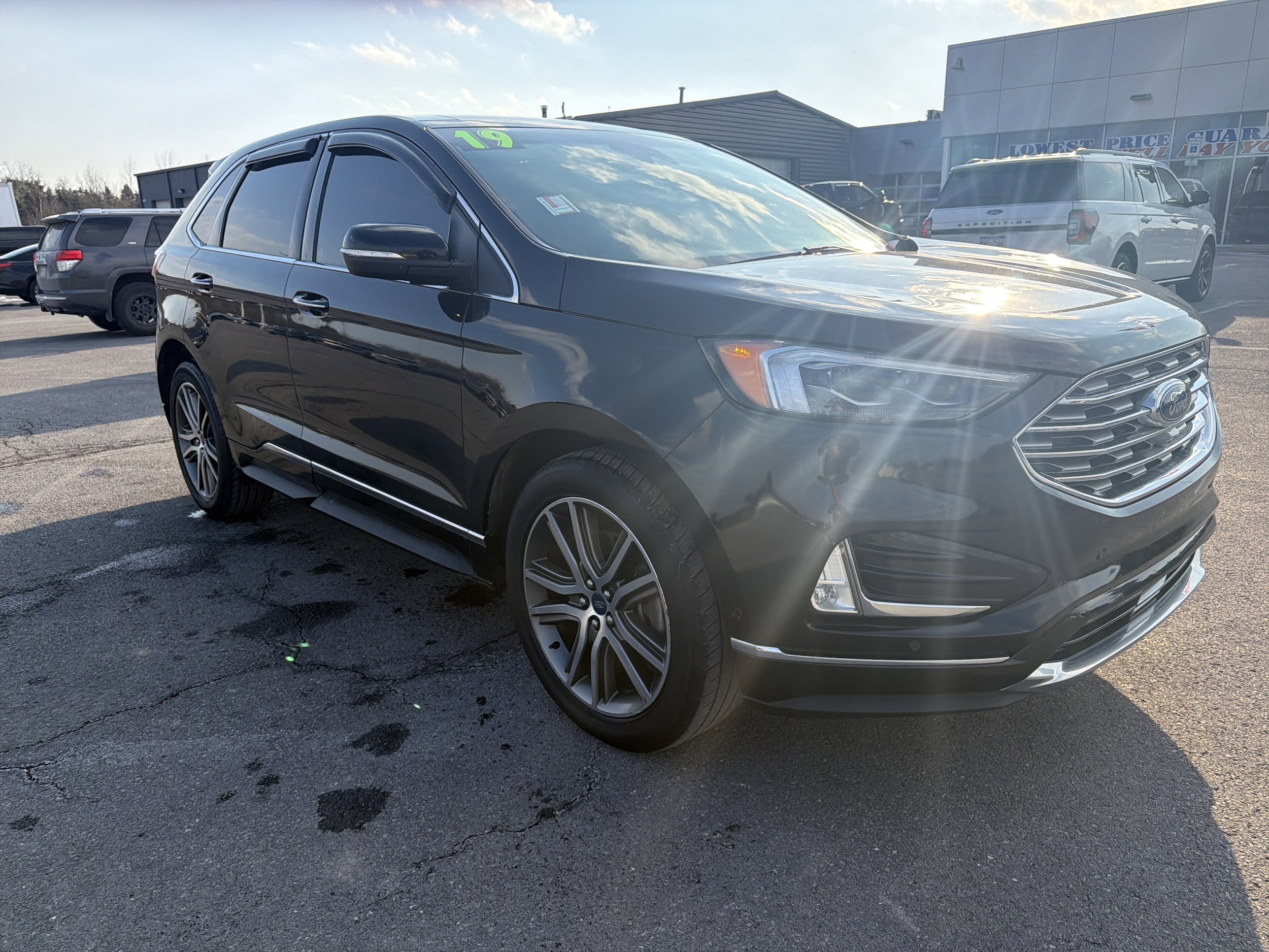 2019 Ford Edge Titanium