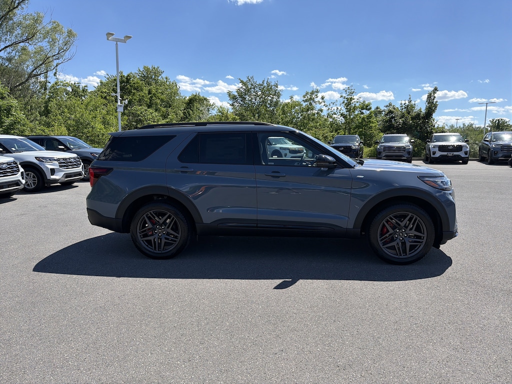 New 2026 Ford Explorer SUV