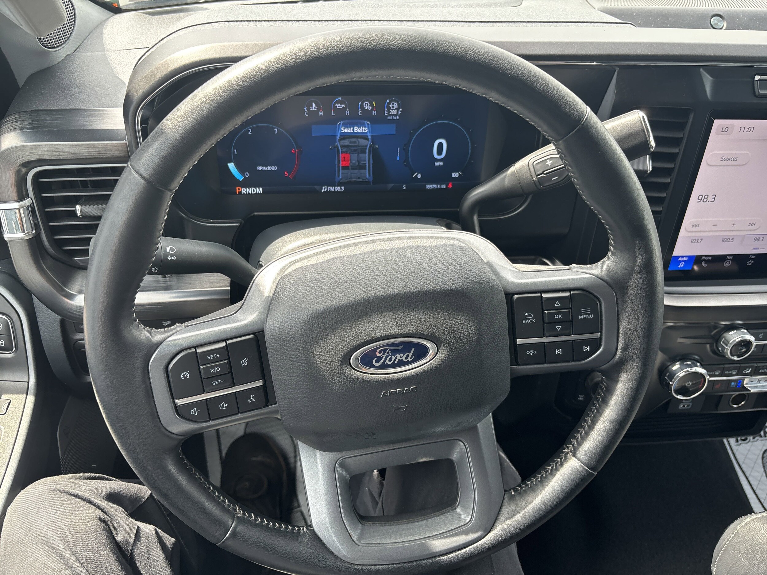 2024 Ford F-350 Super Duty Lariat - Photo 35